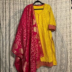 Womens Indian Pakistani Suit Sharara Palazzo Pink Yellow Gold Size 40